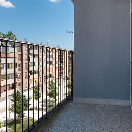 Nona Mileva Apartment プーラ エクステリア 写真