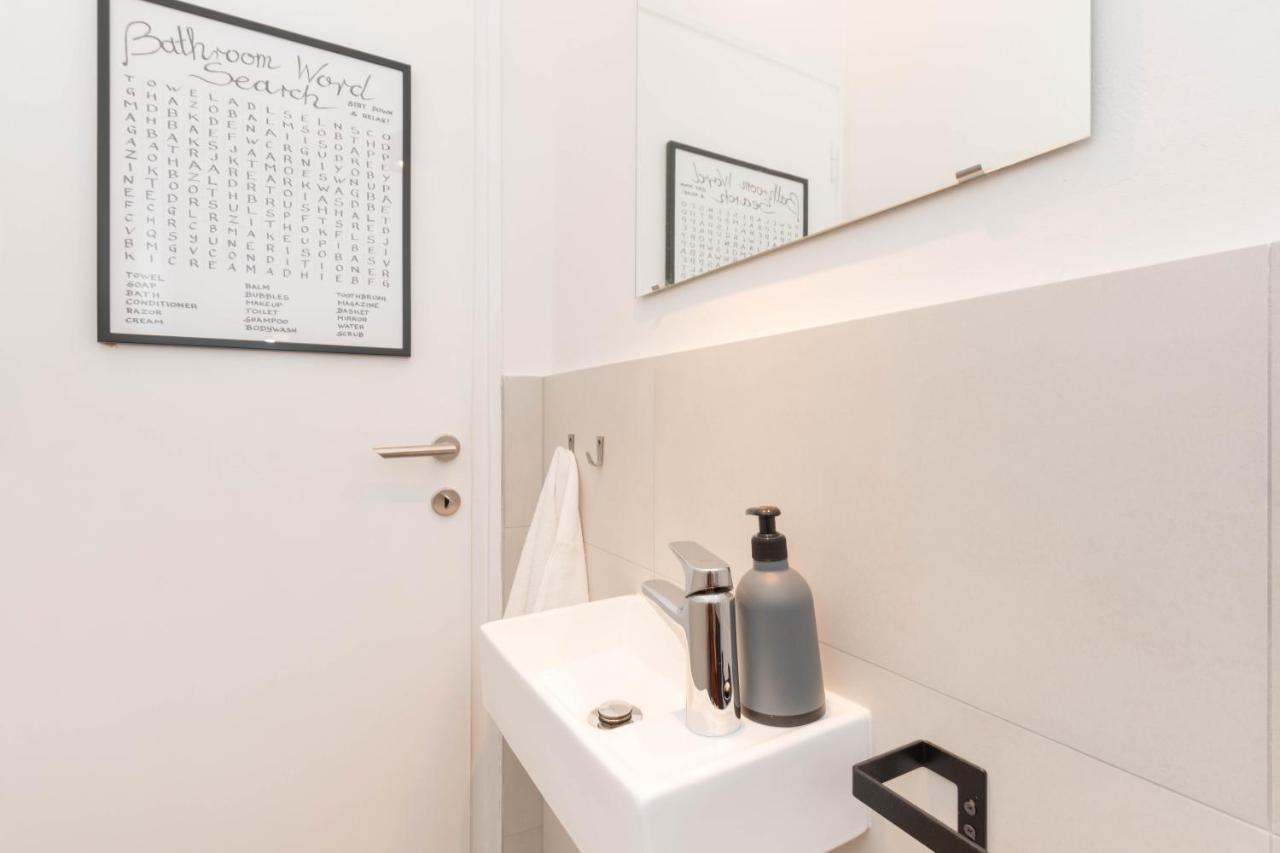 Nona Mileva Apartment プーラ エクステリア 写真