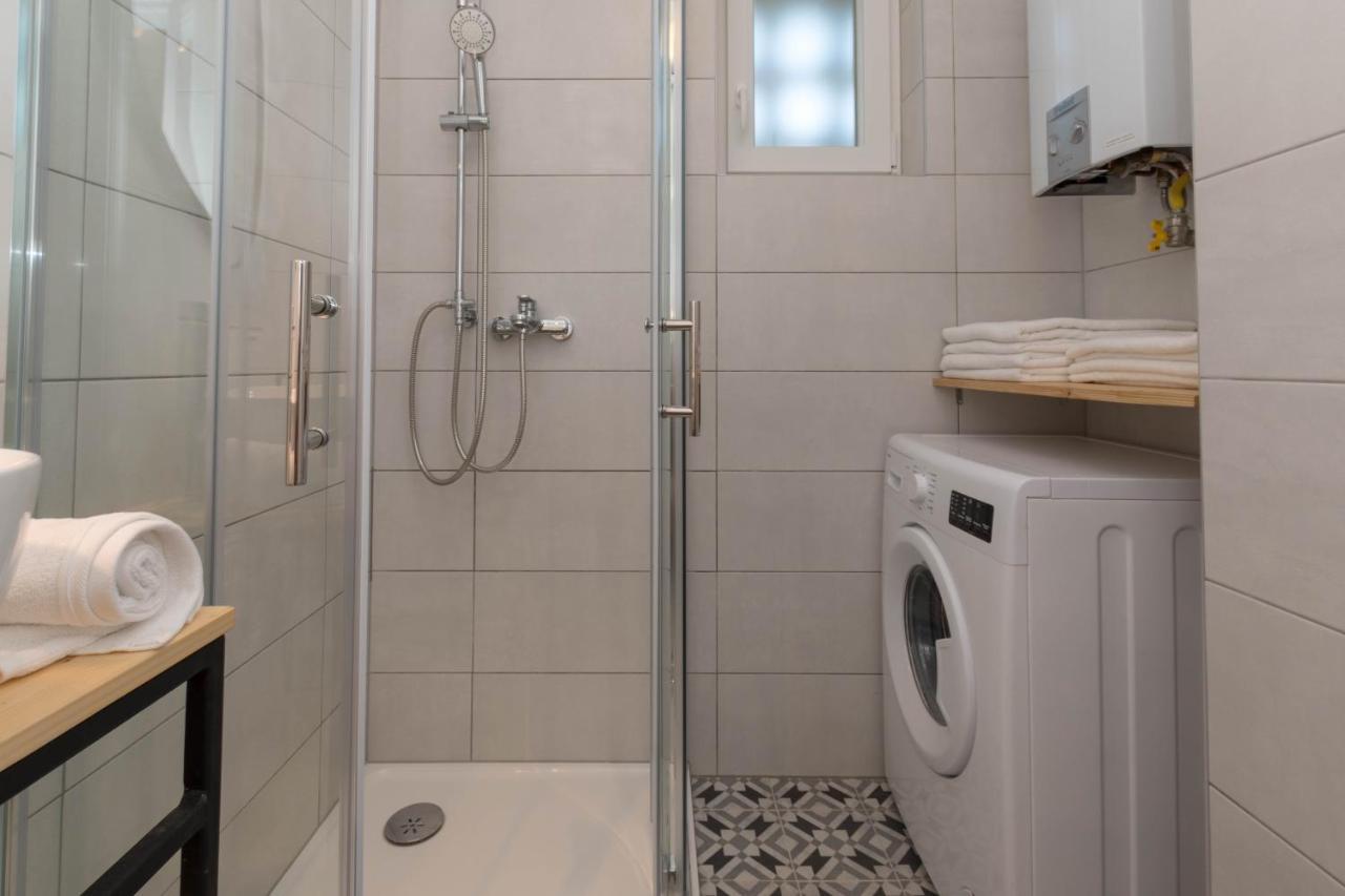 Nona Mileva Apartment プーラ エクステリア 写真